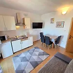 In 41042 Apartman